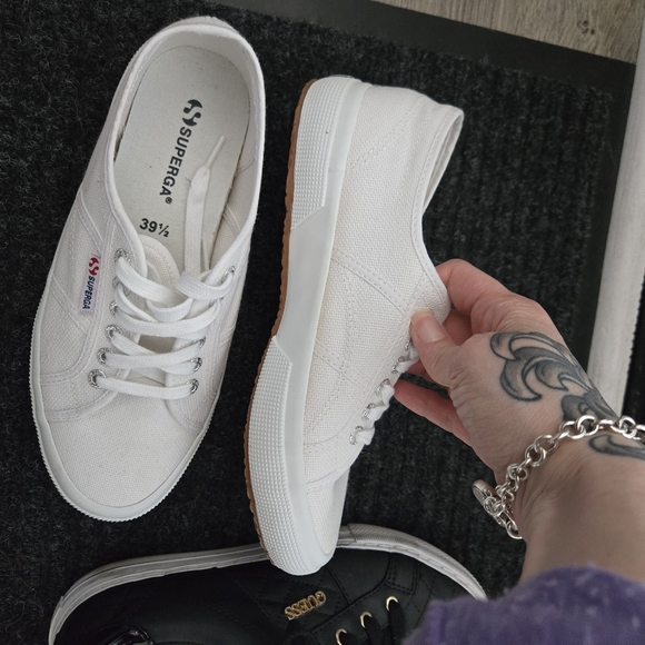 Superga Cotu 2750 Women's Canvas Low Top Sneakers, EU 39.5, EUC - Picture 4 of 7